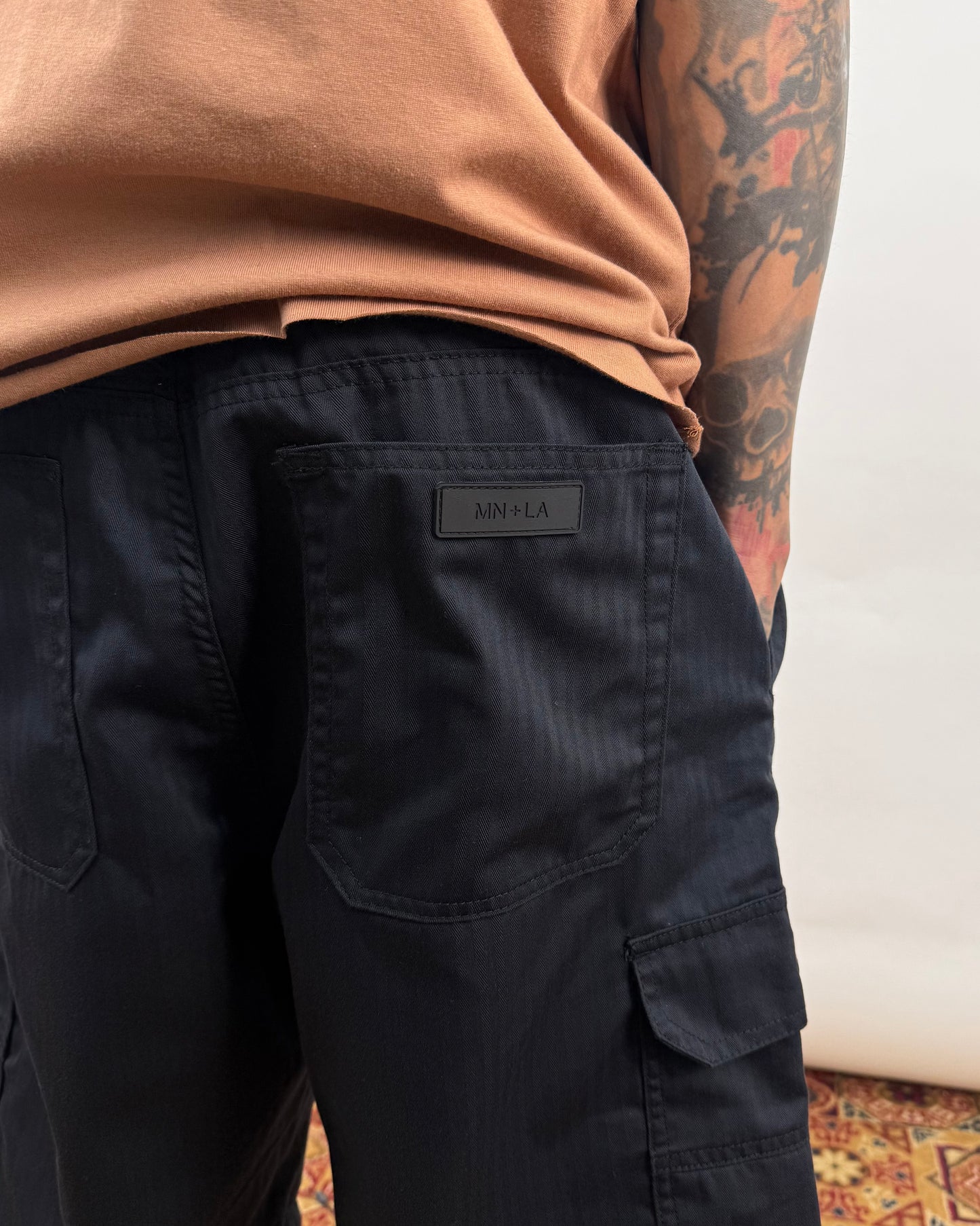 OFFTRAIL SHORTS IN ANTHRACITE