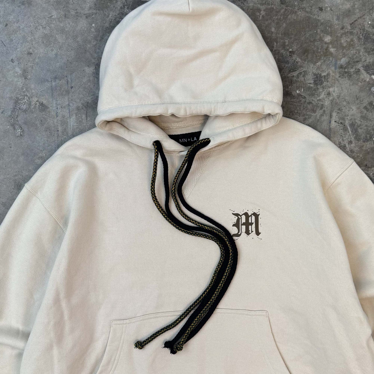 "M'$ SPECK V2" HOODIE IN OAT