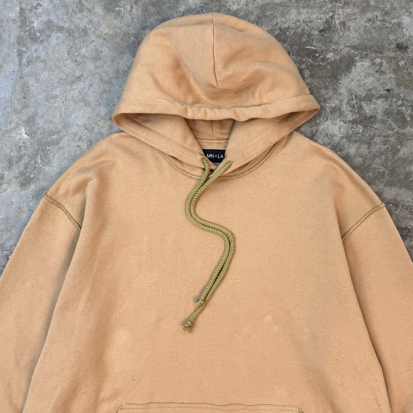 EXO™ CUTOFF HOODIE IN WHEAT