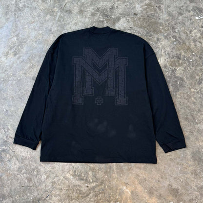 M'$ UNIVERSITY V2 LONGSLEEVE TEE IN CAVIAR