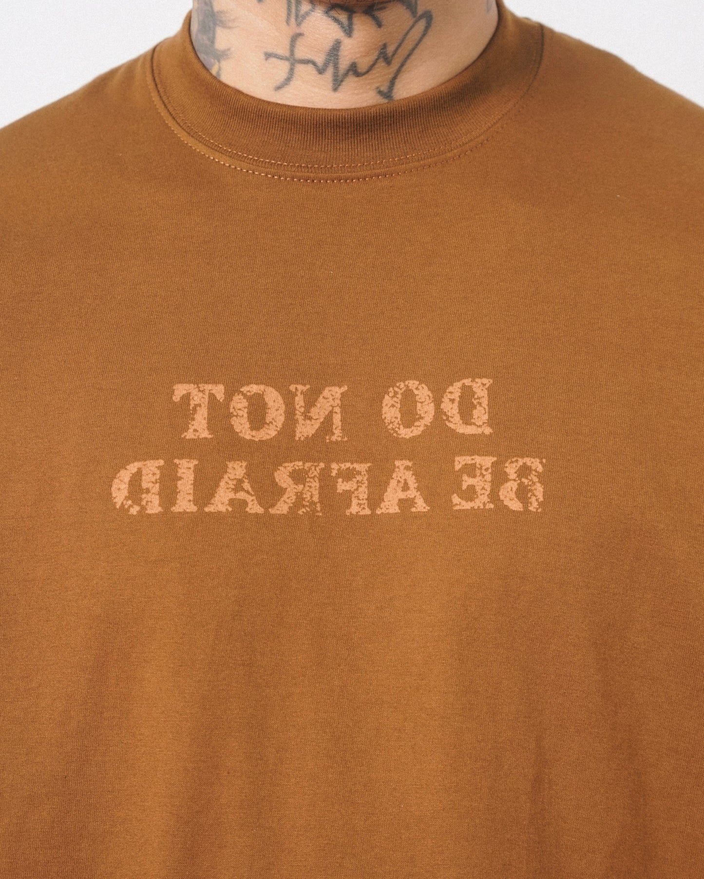 "DO NOT BE AFRAID" TEE IN RUST
