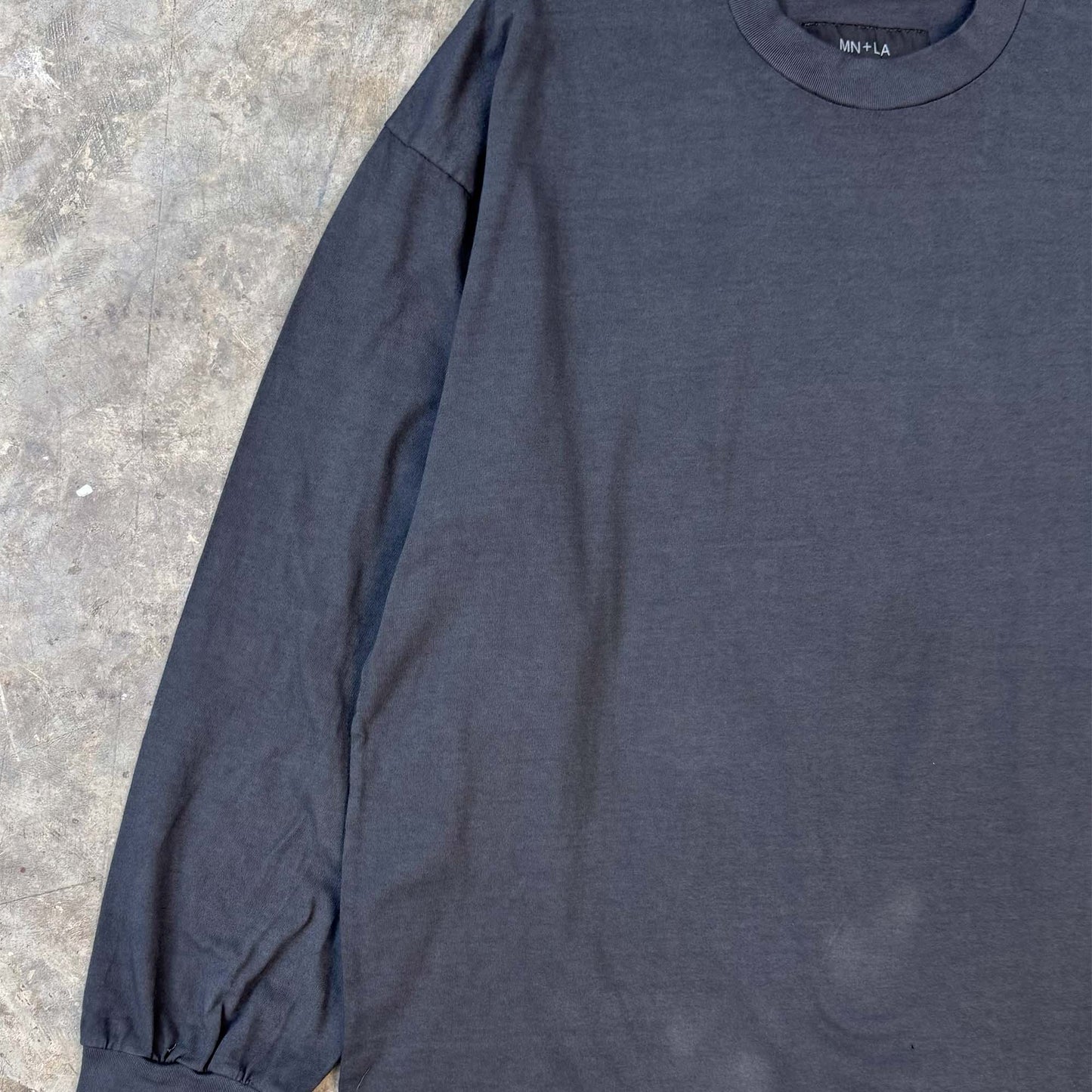VINTAGE LONGSLEEVE TEE IN GOLEM GREY