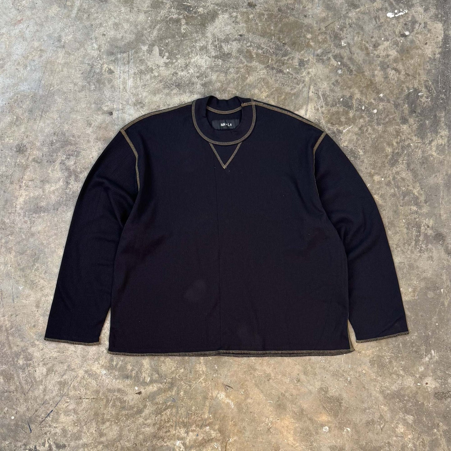 EXO™ MILITIA LONGSLEEVE TEE V3 IN ANTHRACITE/OLIVE