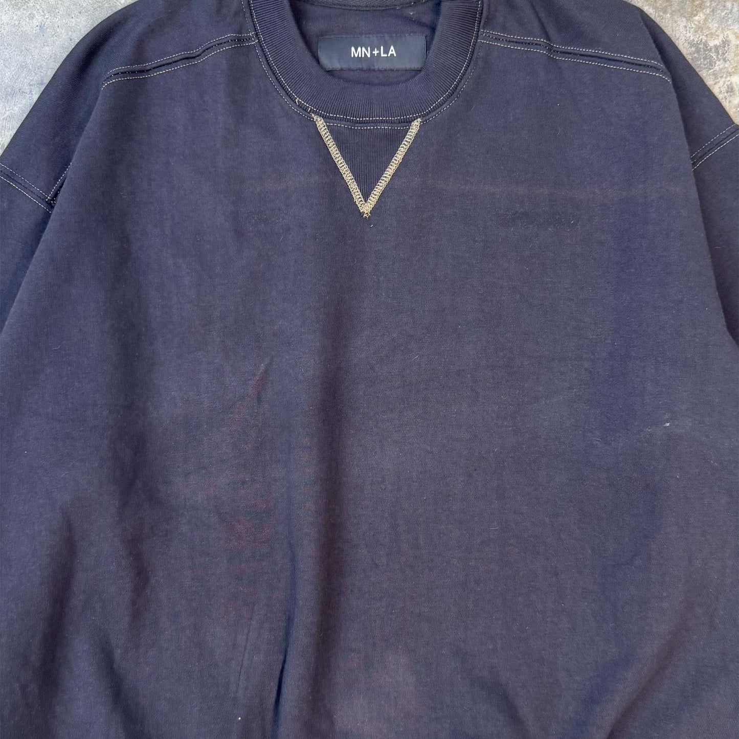 EXO™ MILITIA SWEATSHIRT IN ANTHRACITE