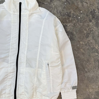"WAGWAN" WINDBREAKER V2 IN WHITE