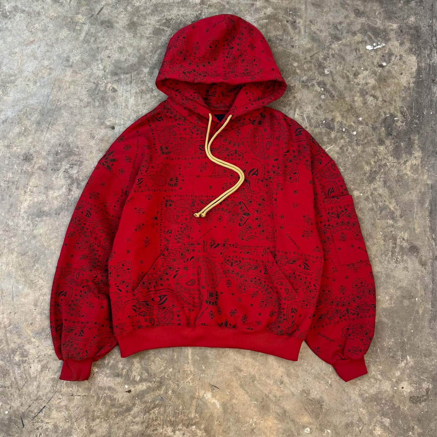 "CRIMSON PAISLEY" OVERSIZED HOODIE