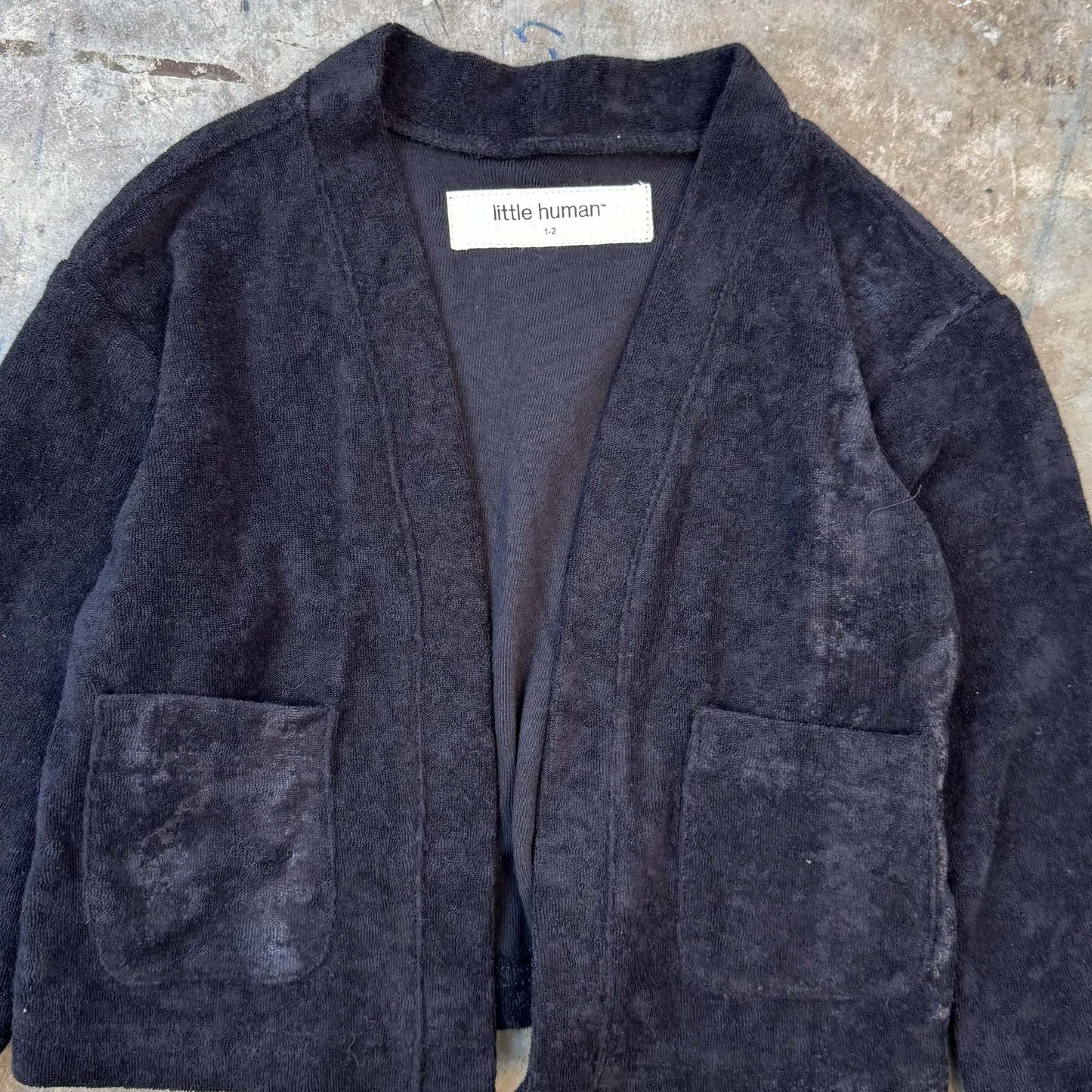 LITTLE HUMAN™ TOWEL CARDIGAN IN ANTHRACITE