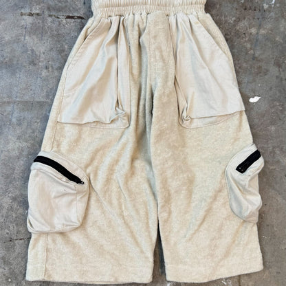 "ADVENTURE" LITTLE HUMAN™ PANTS IN OAT