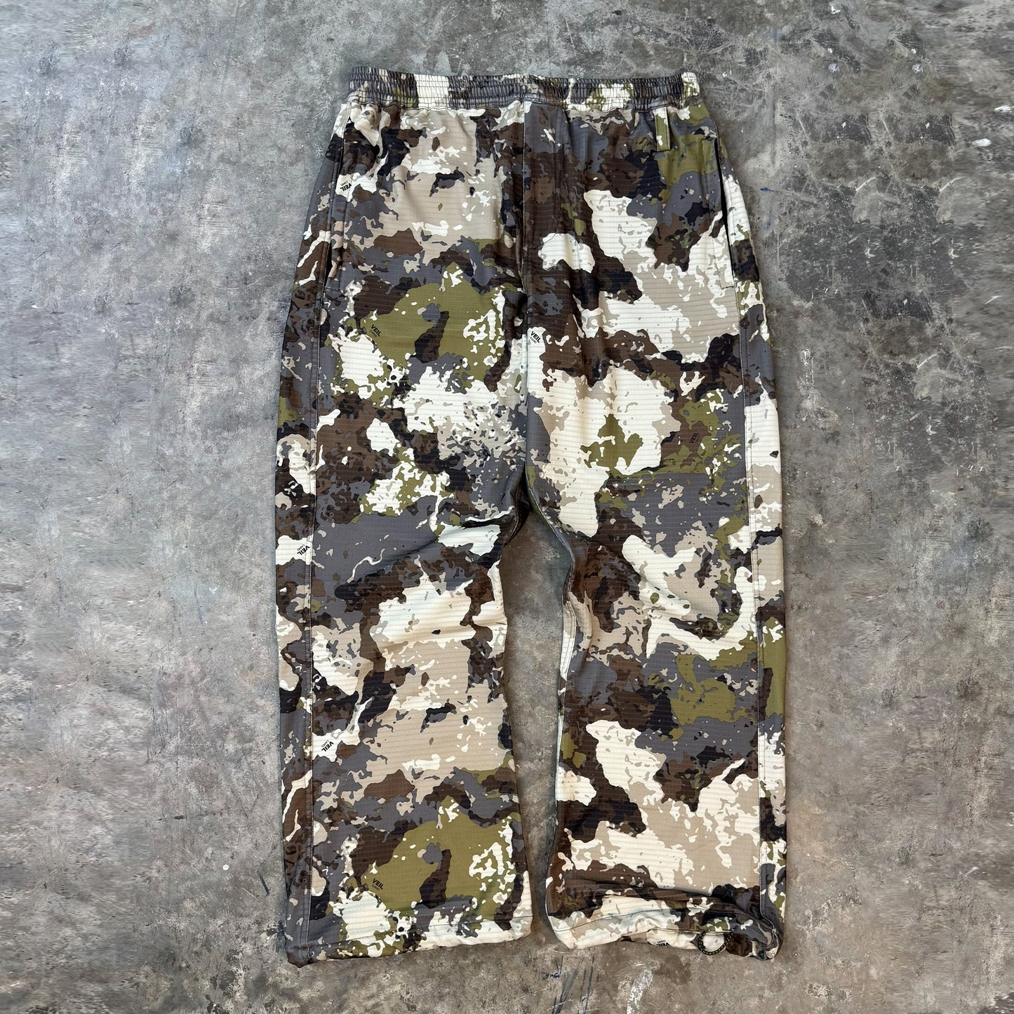 MN+LA™ PANTS SAMPLE 020