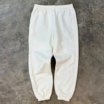 SNOW WHITE SWEATPANTS