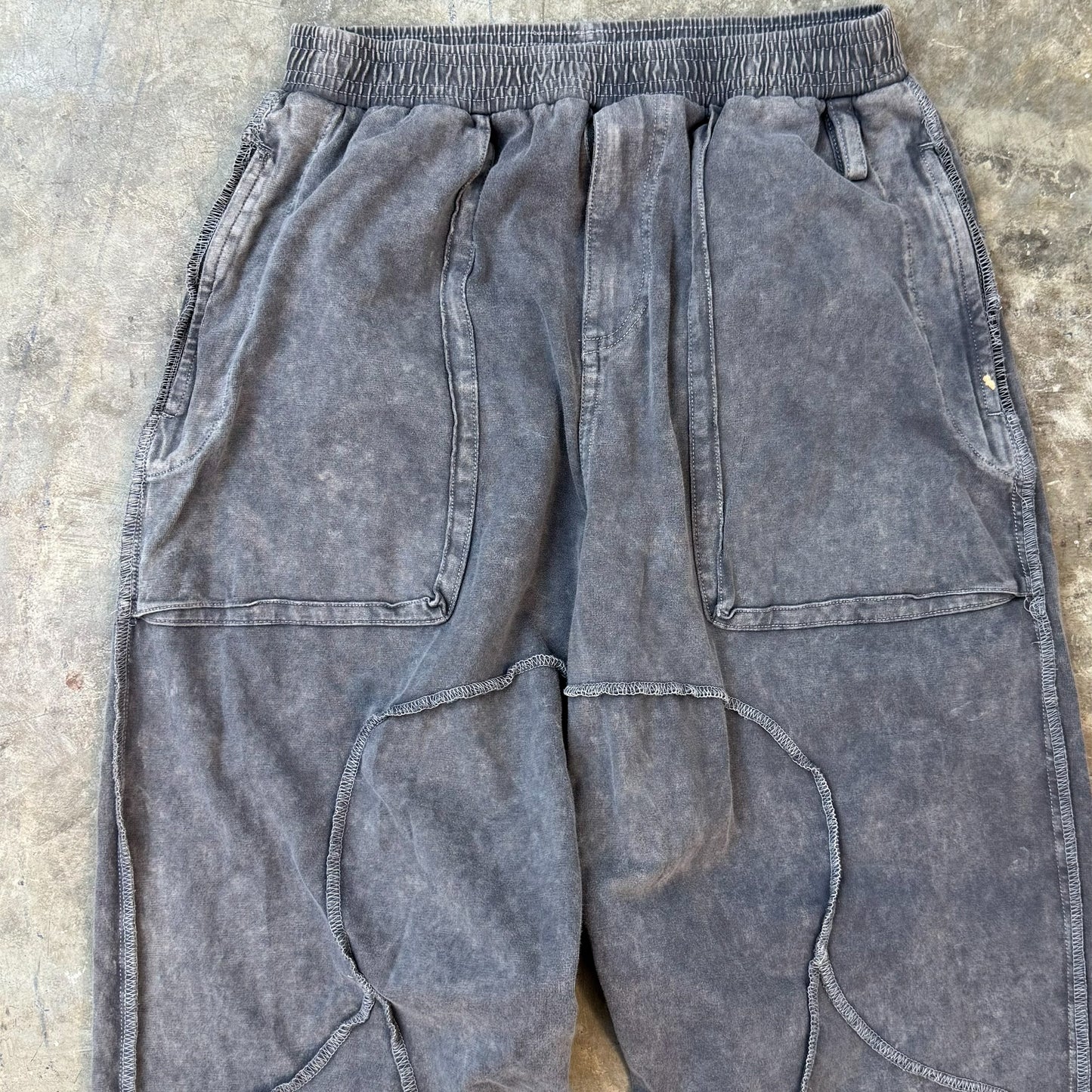 MN+LA™ PANTS SAMPLE 014