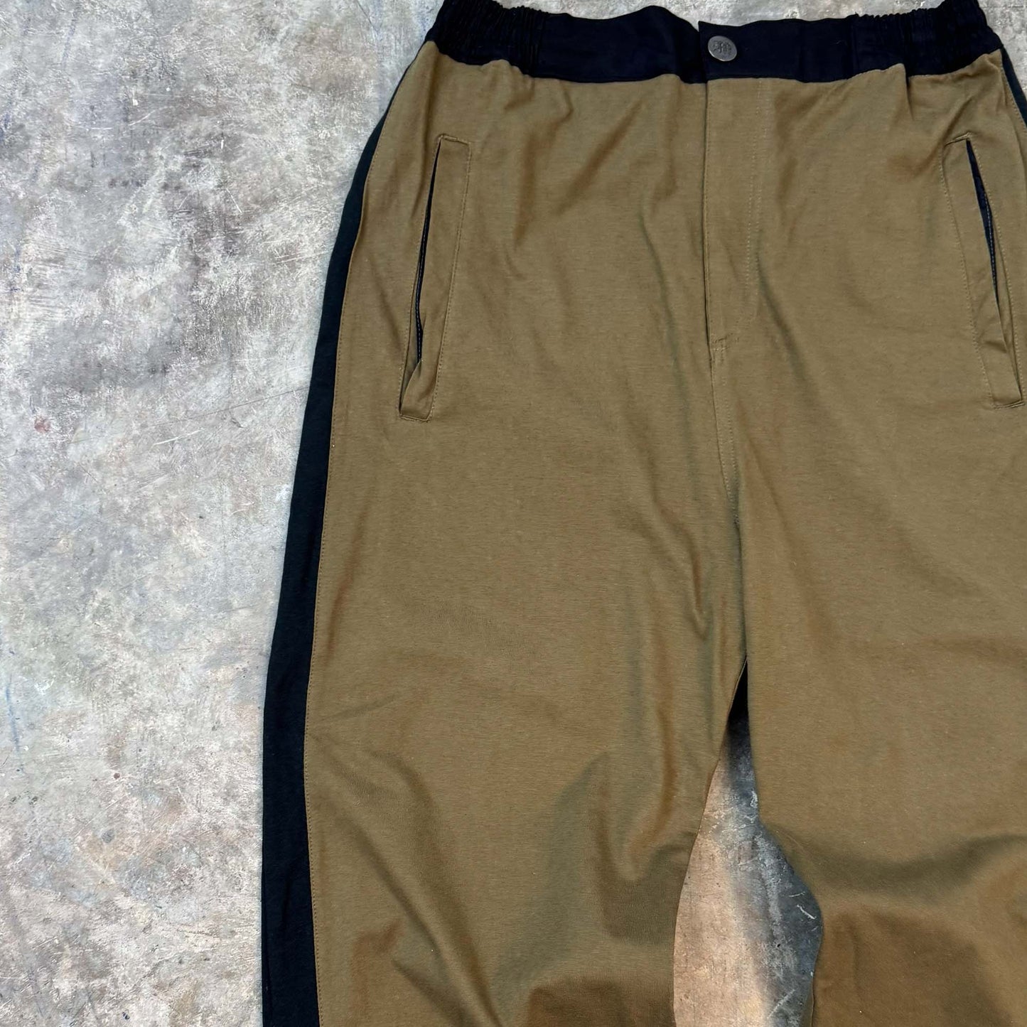 MN+LA™ PANTS SAMPLE 008
