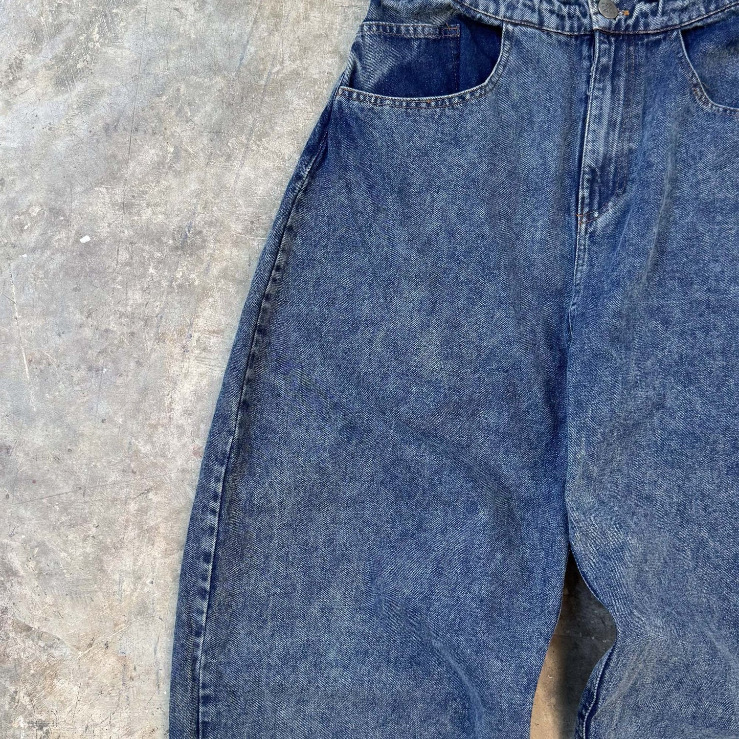 MN+LA™ PANTS SAMPLE 005