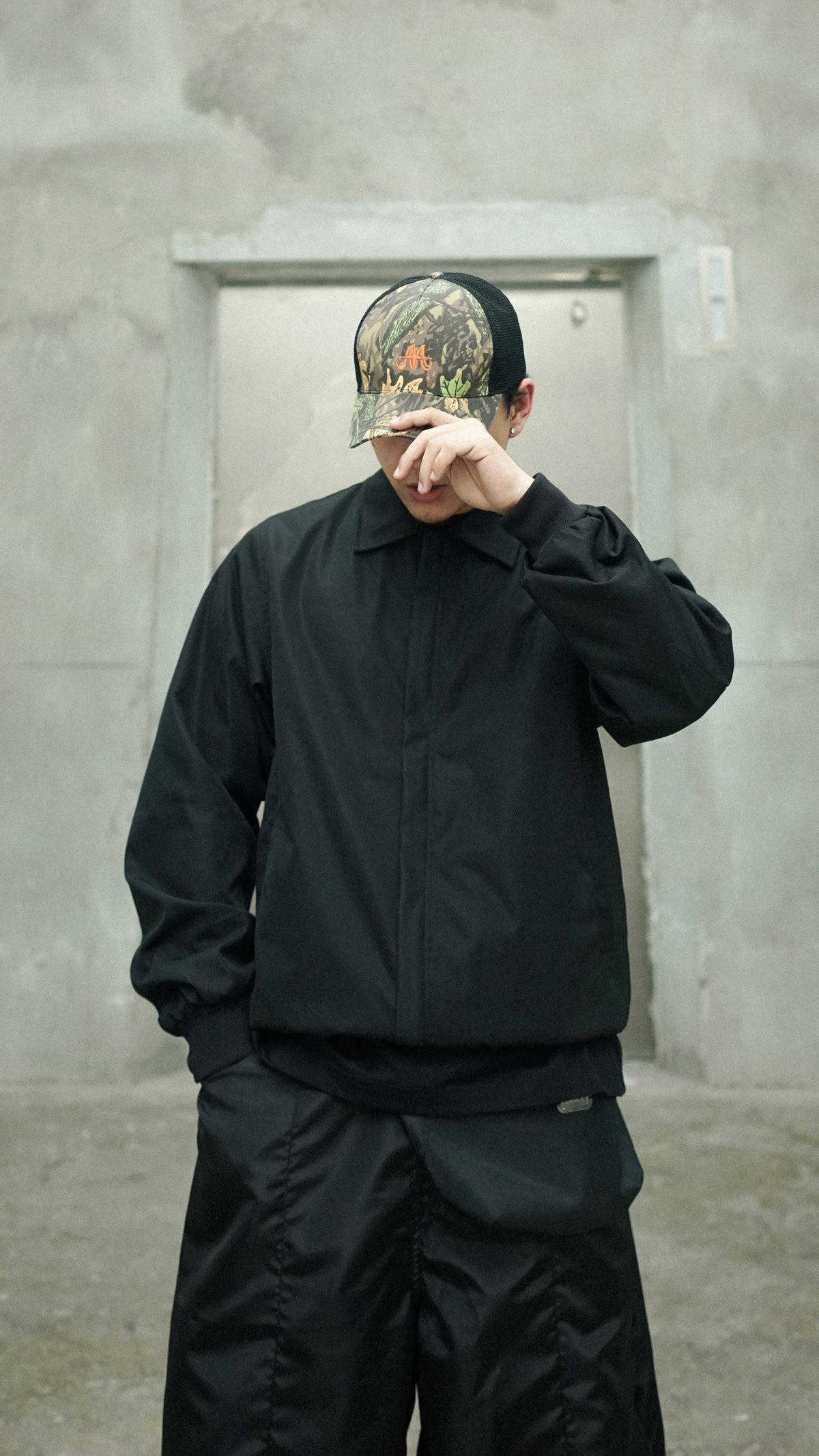 SHINOBI TRUCKER JACKET IN ANTHRACITE