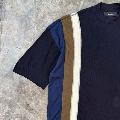 MN+LA™ LINEAR TEE SAMPLE 001