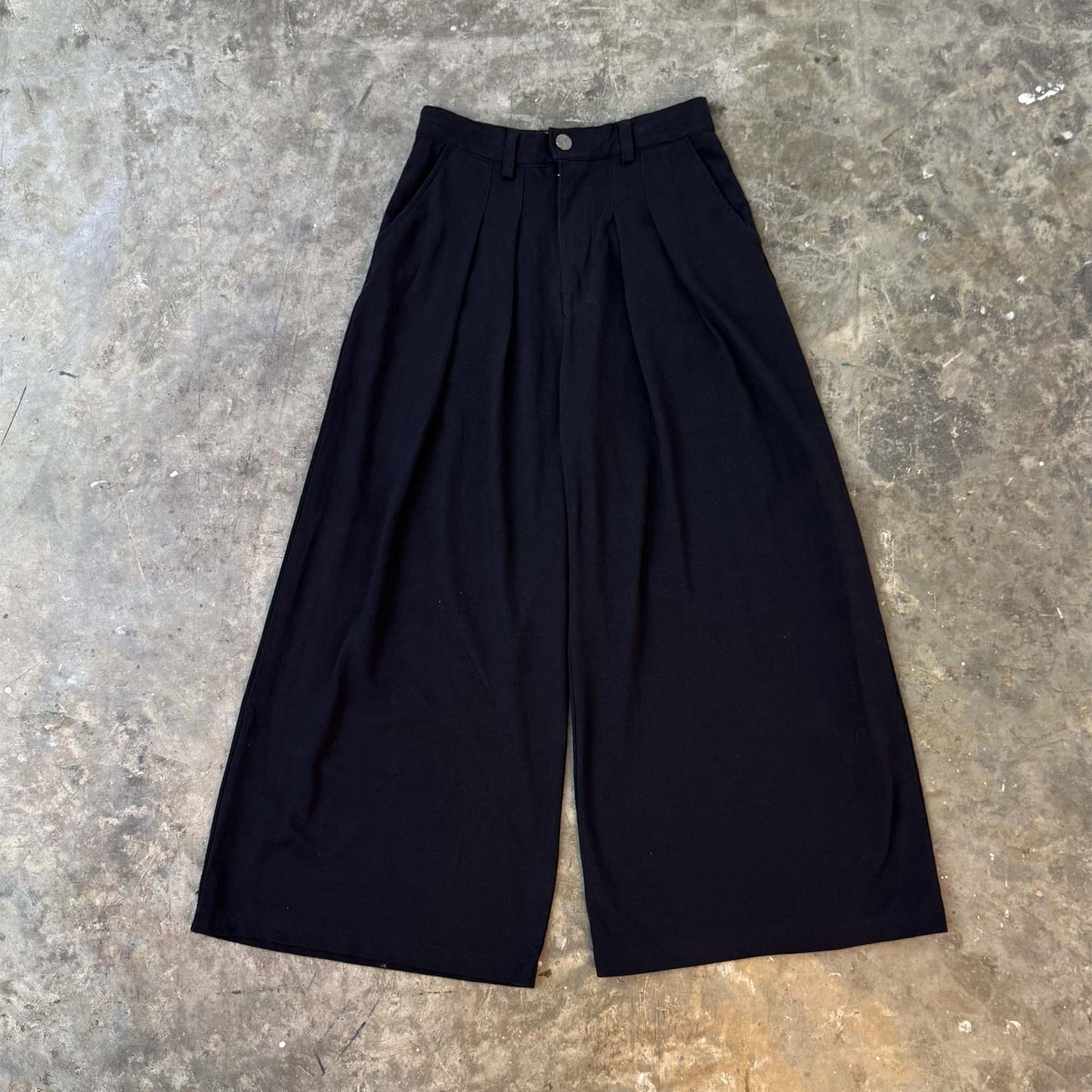FEMME PANTS SAMPLE 008