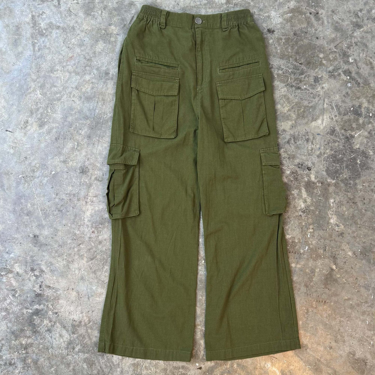 AUDREY IN OLIVE