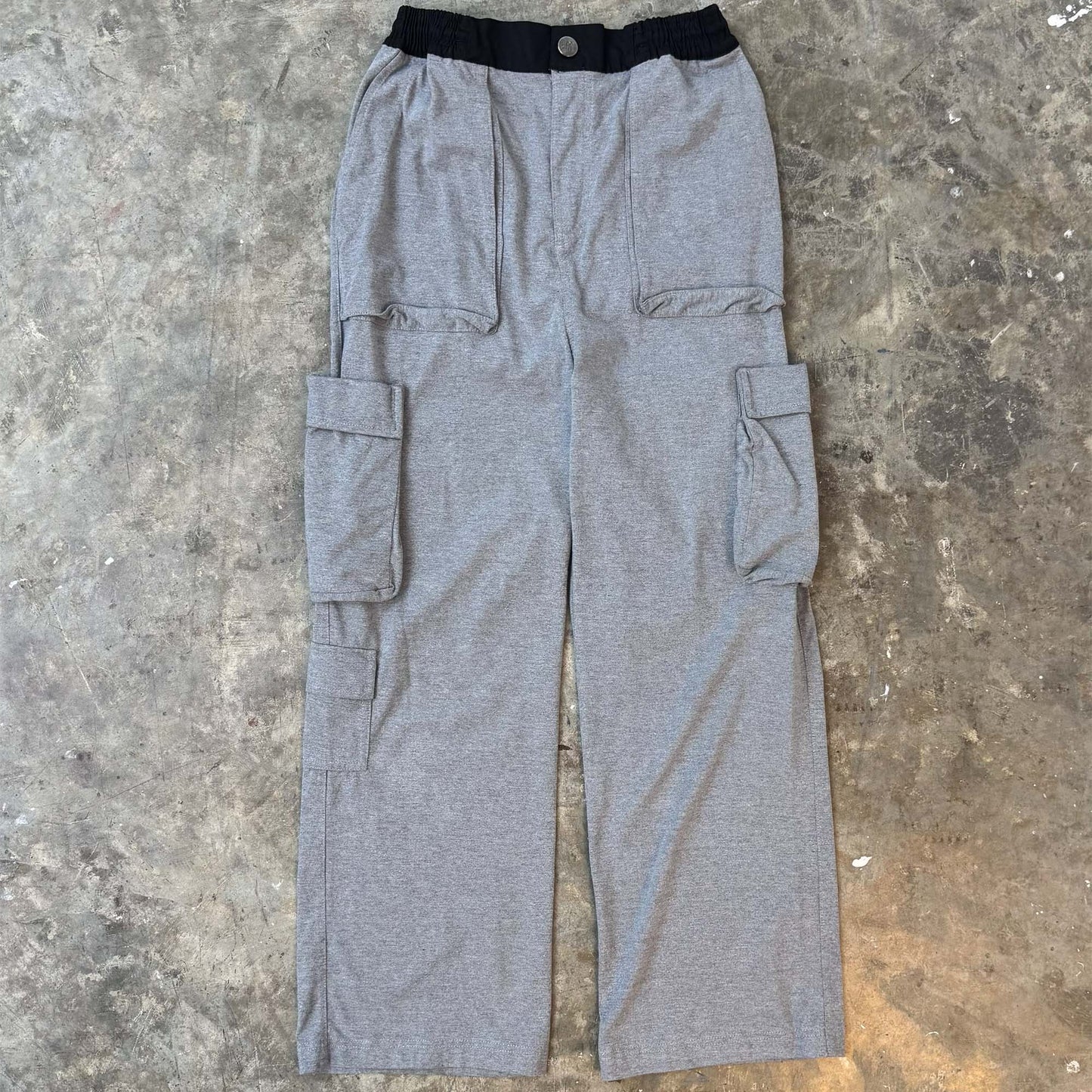 SKYLAR IN HEATHER GREY