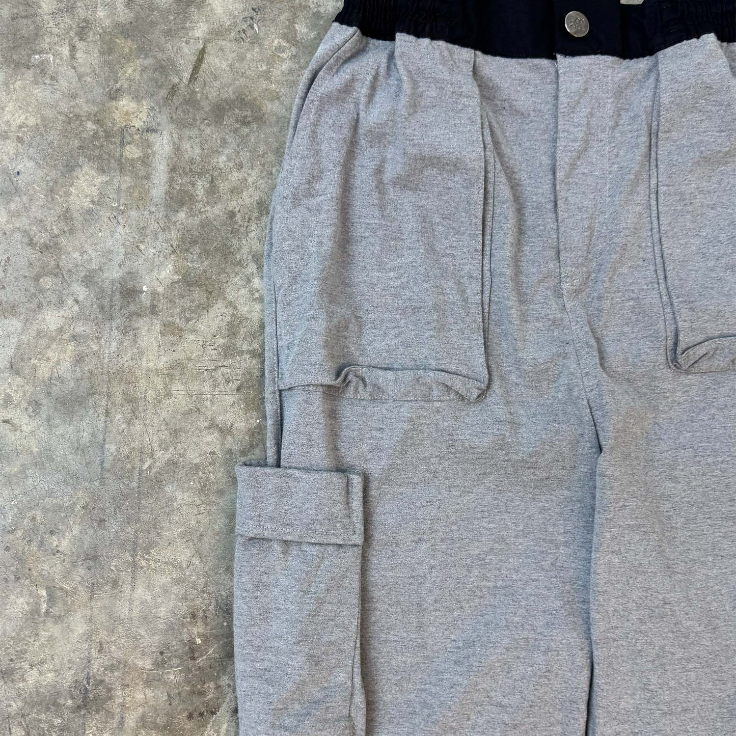 SKYLAR IN HEATHER GREY