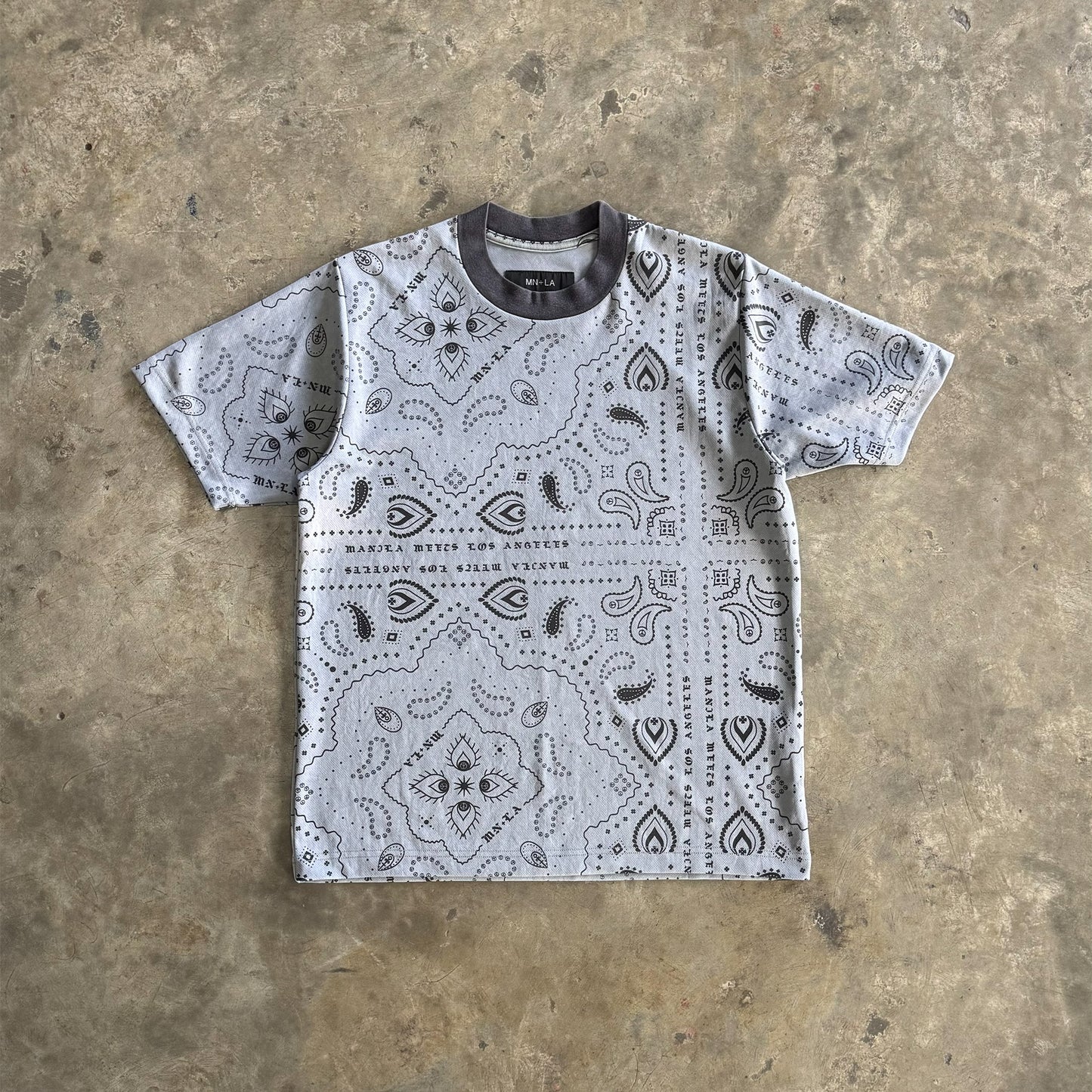PEACE PAISLEY OVERSIZED TEE IN STEEL