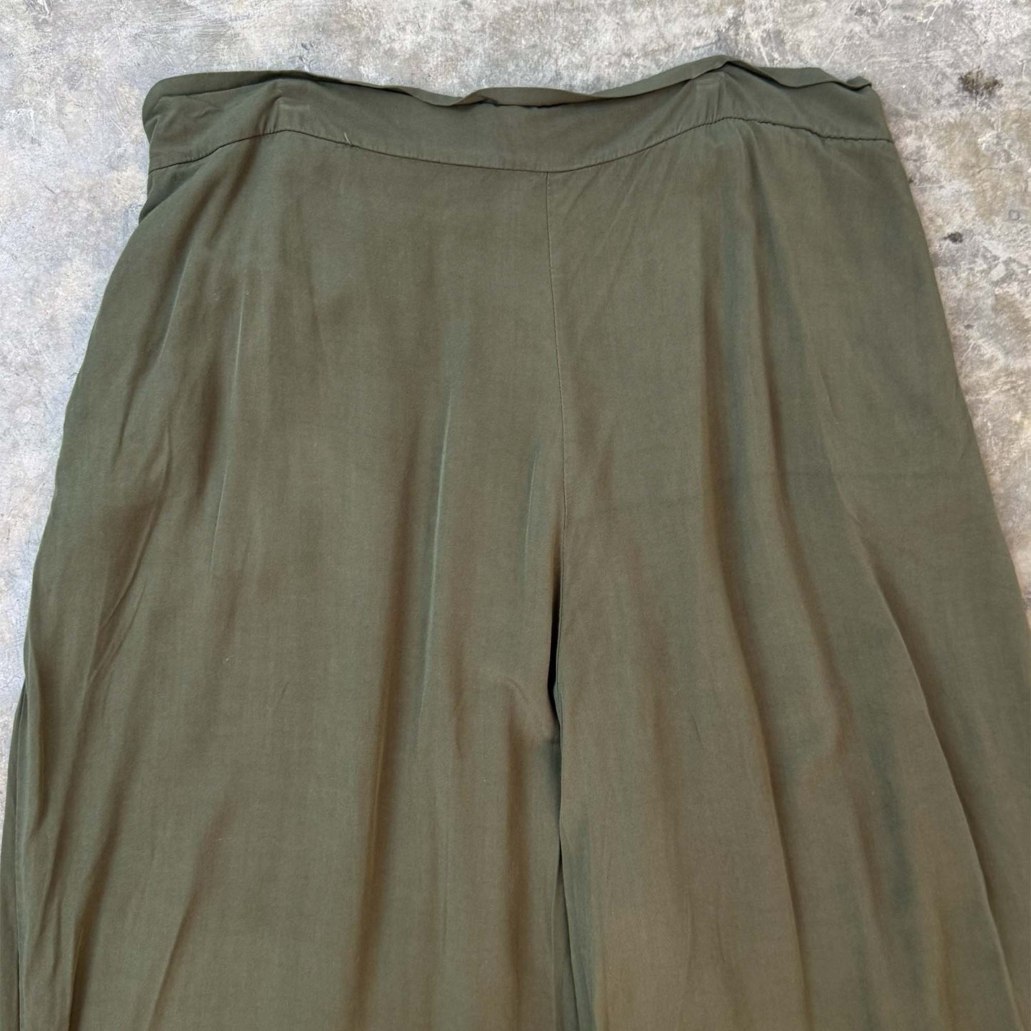 FEMME PANTS SAMPLE 007
