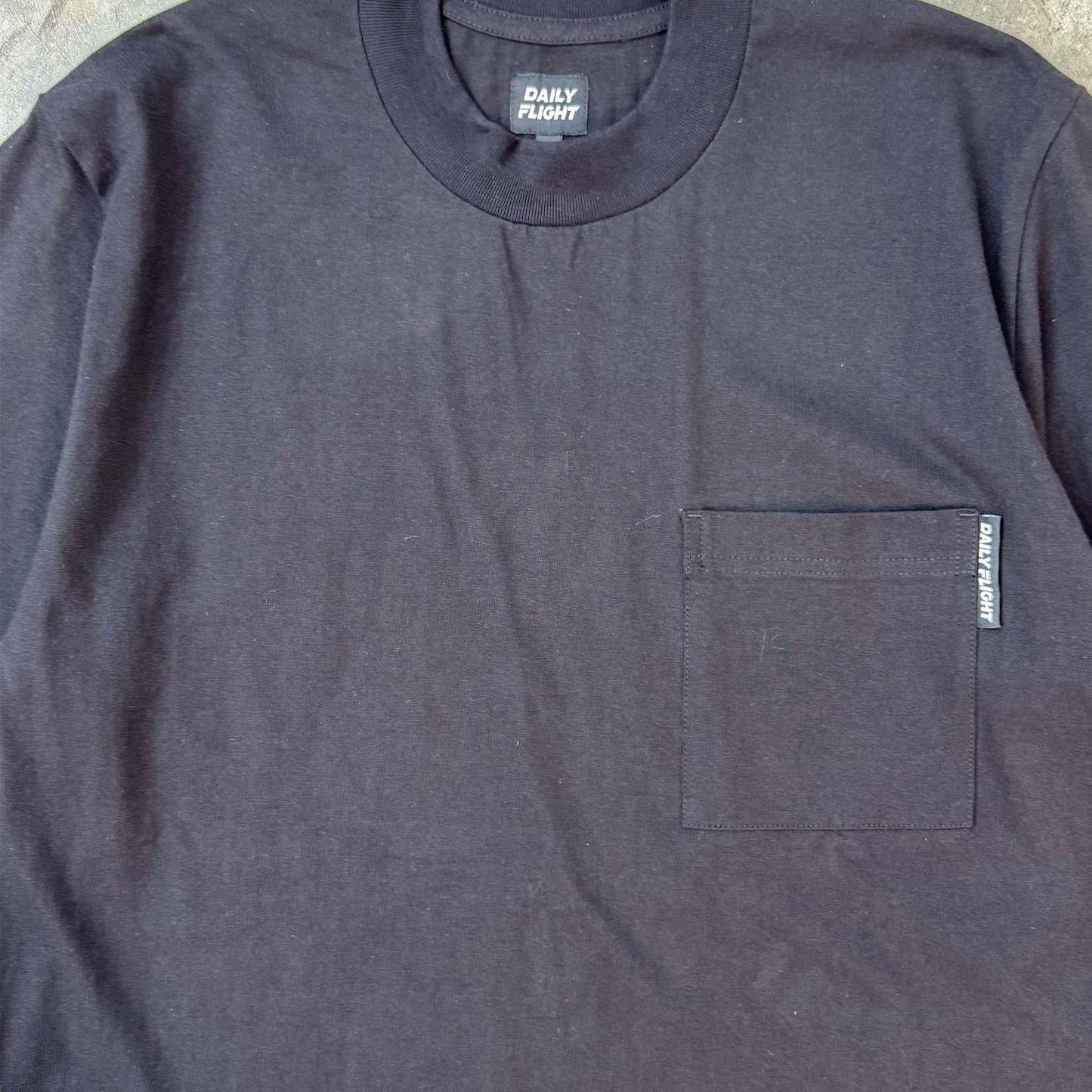 DAILY FLIGHT TOP SAMPLE 001