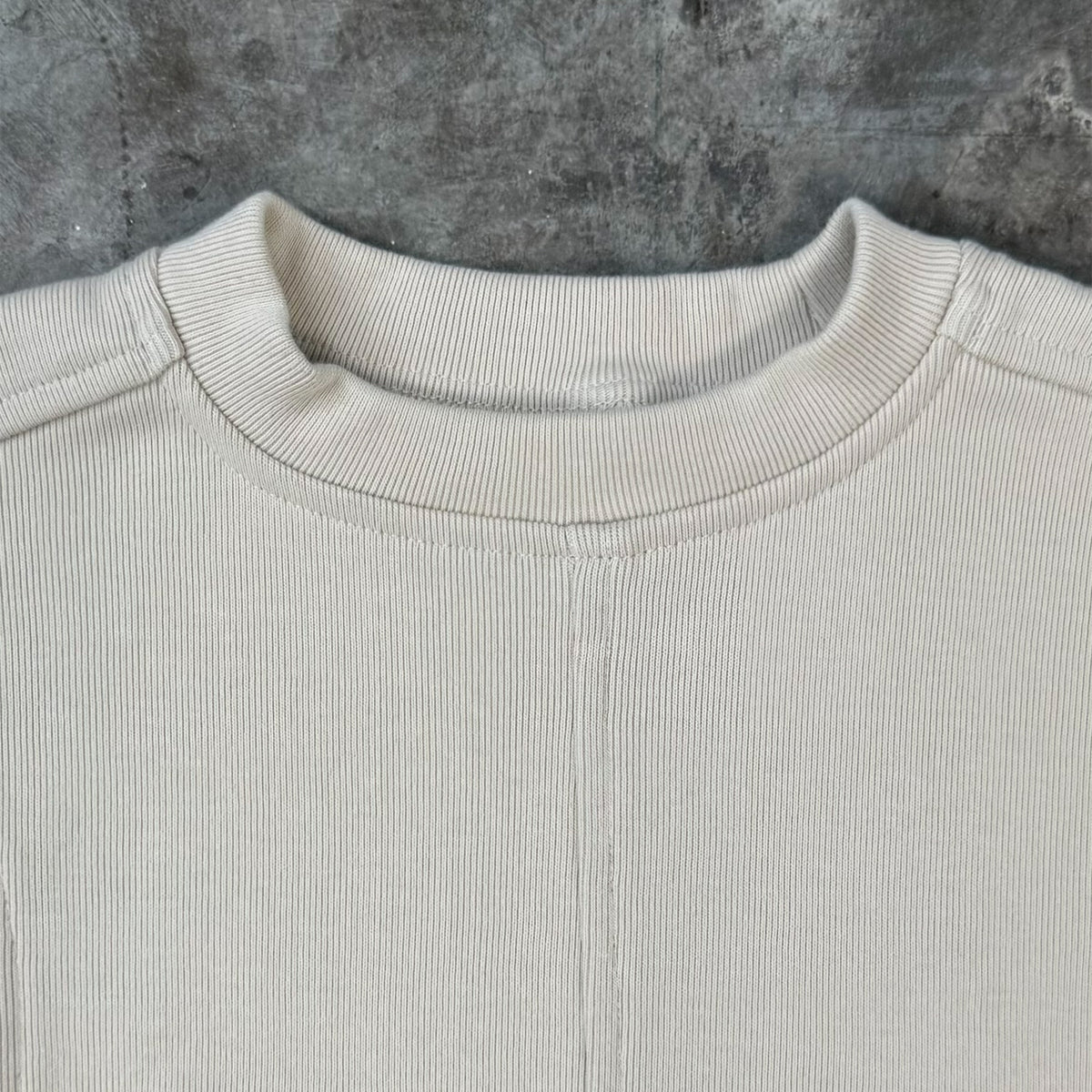 LEILA IN OAT
