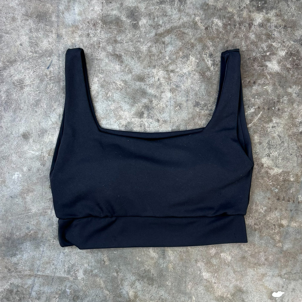 FEMME SPORTS BRA SAMPLE 002