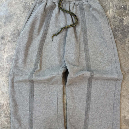 HARPER SWEATPANTS IN HEATHER GREY