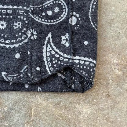 STRIDE SHORTS IN MIDNIGHT PAISLEY