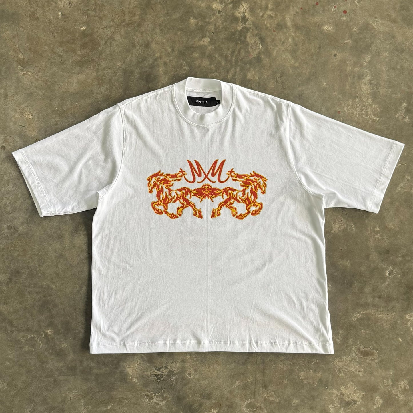 “BURNING STALLION” TEE IN WHITE