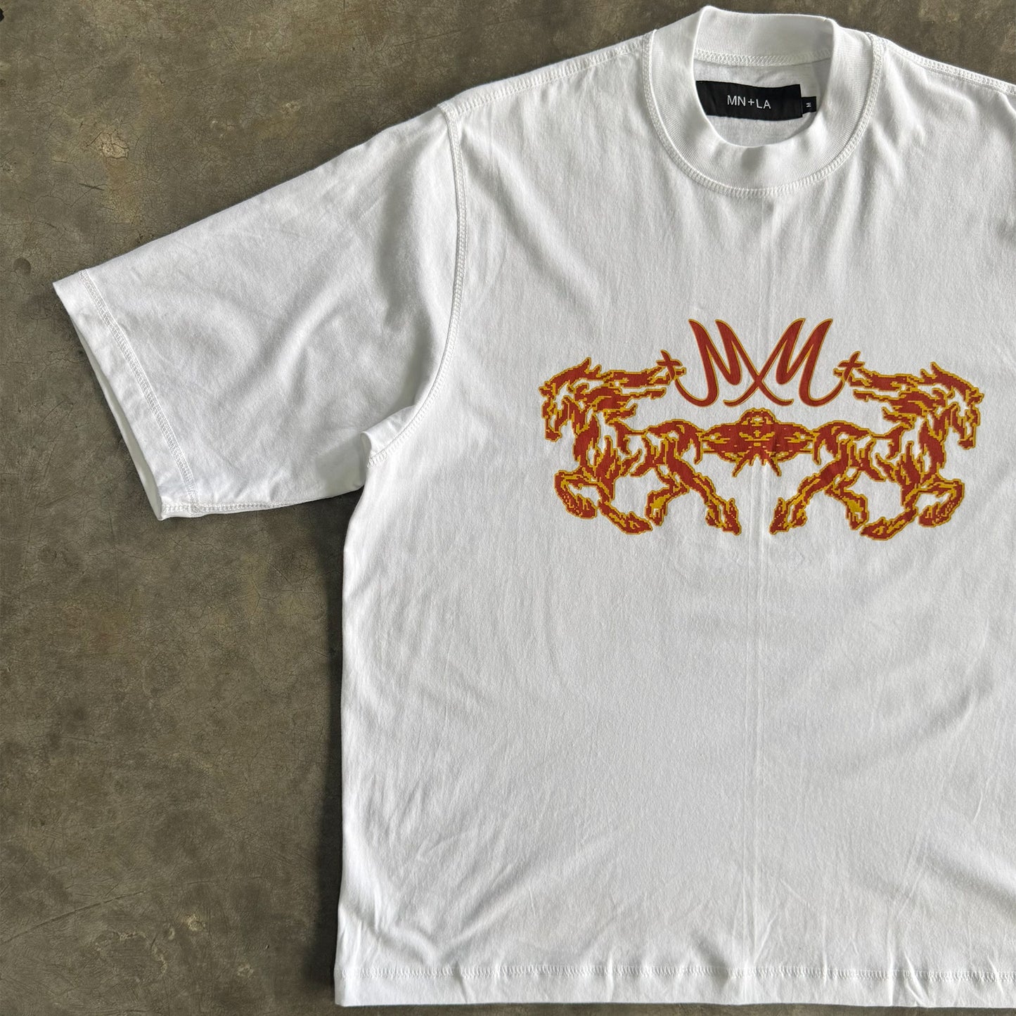 “BURNING STALLION” TEE IN WHITE