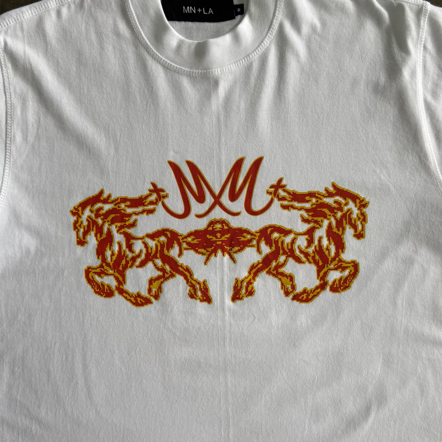 “BURNING STALLION” TEE IN WHITE