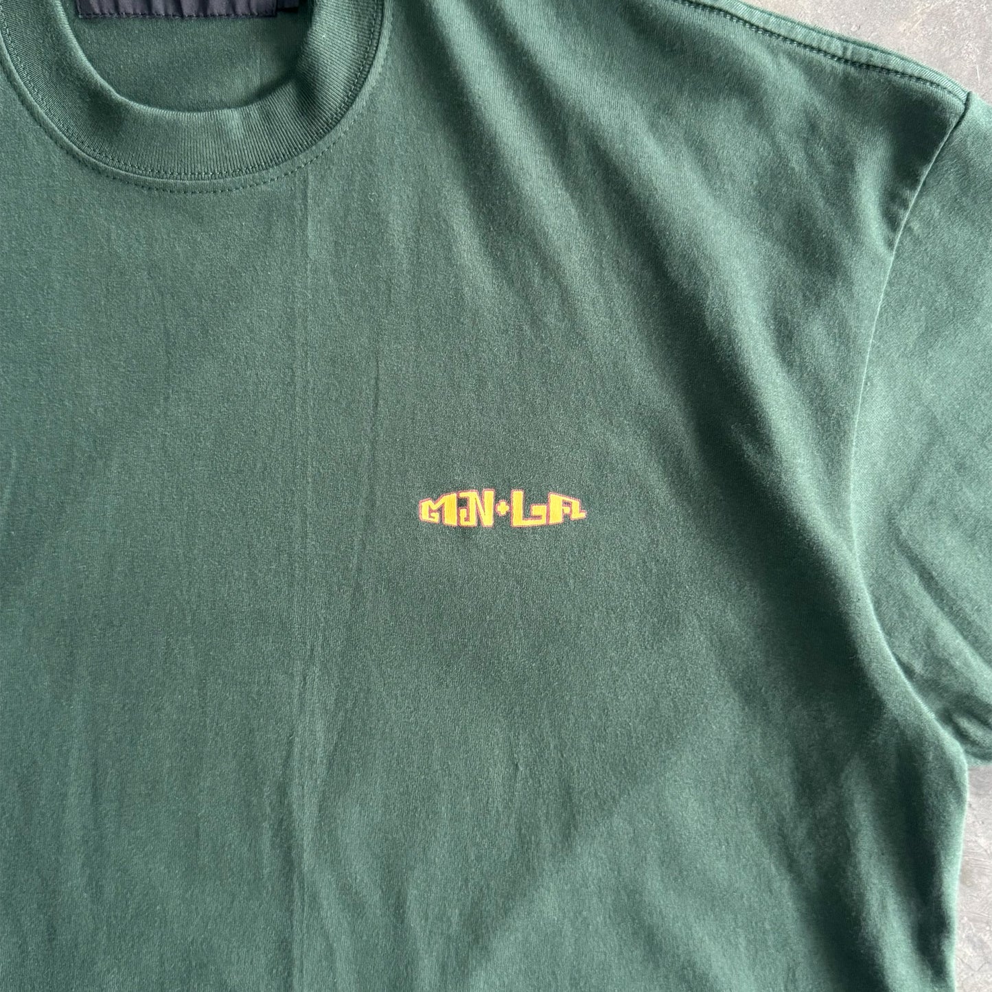 "THAI" LOGO TEE IN HUNTER GREEN