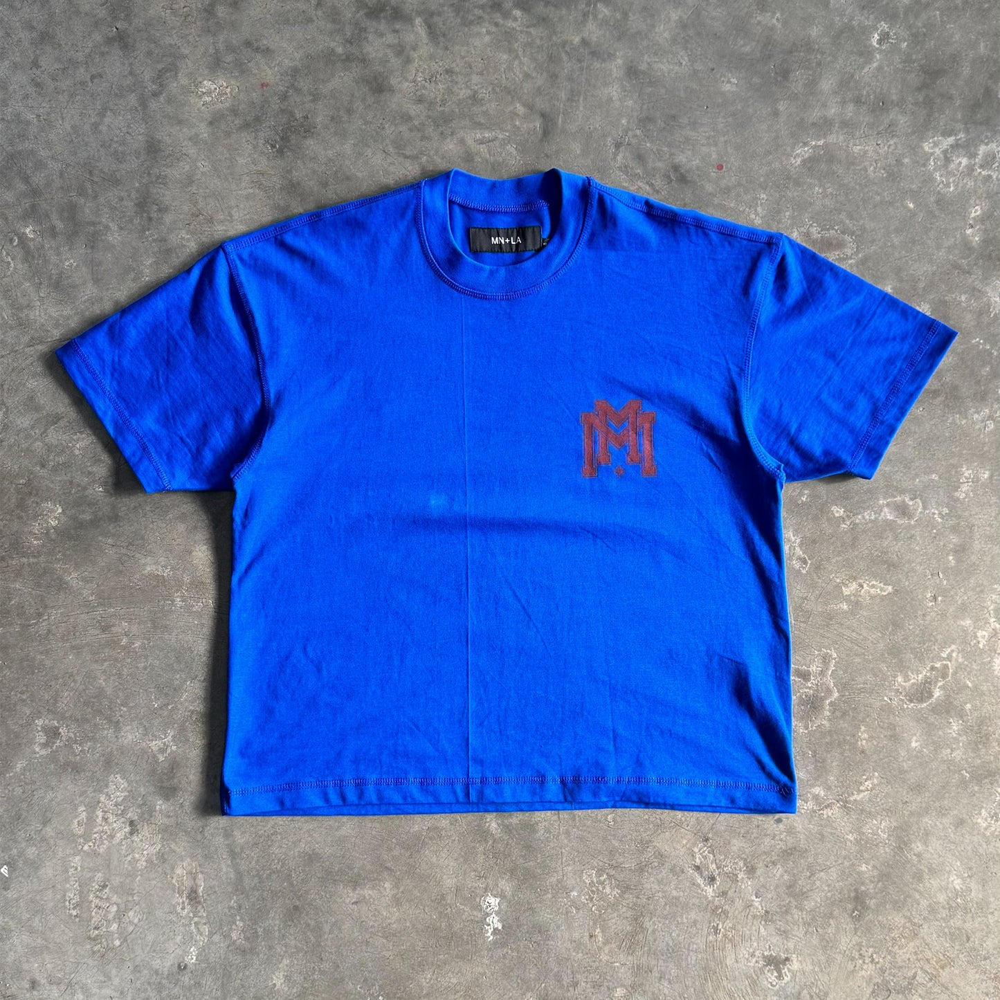 M'$ UNIVERSITY V2 TEE IN ELECTRIC BLUE