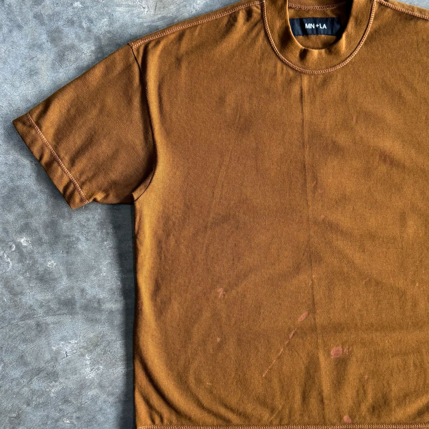 "HITTER" V3 PIQUE BOX TEE IN RUST