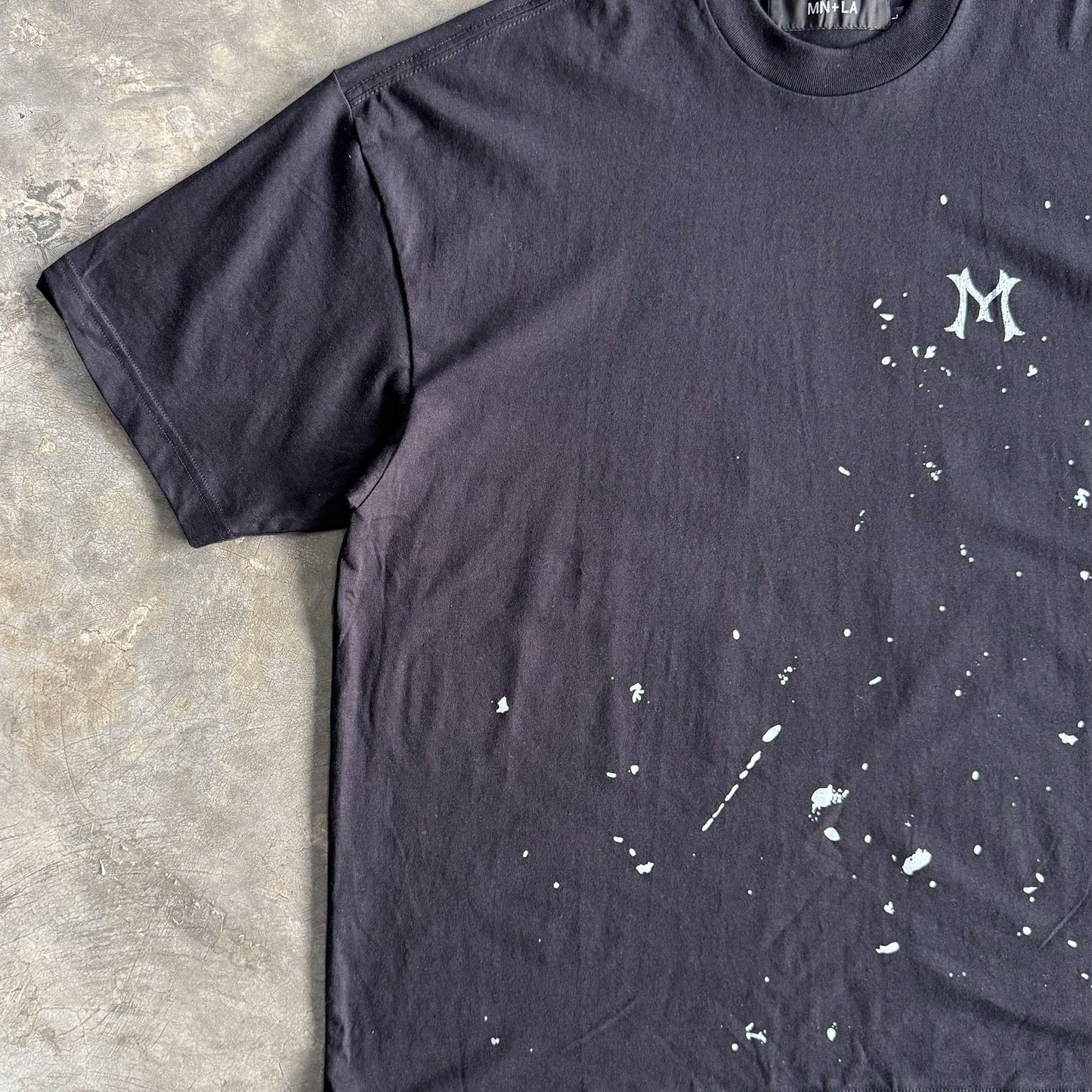 "HITTER" V3 BOX TEE TEE IN CAVIAR