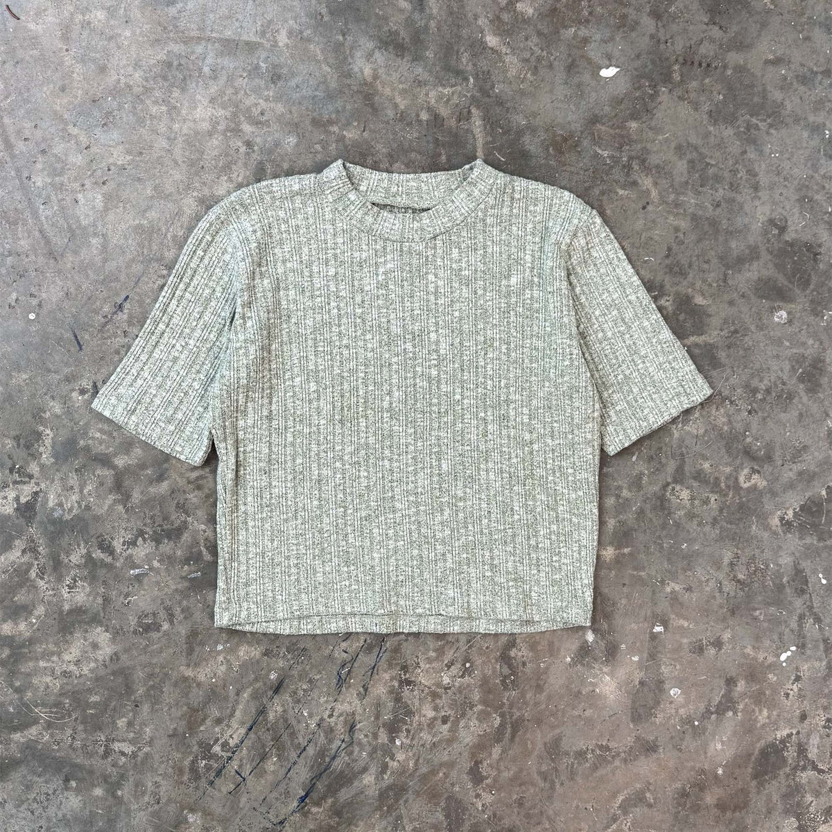 FEMME TOP SAMPLE 027