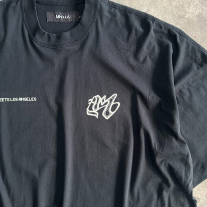 M'$ RIFT VAST TEE IN CAVIAR