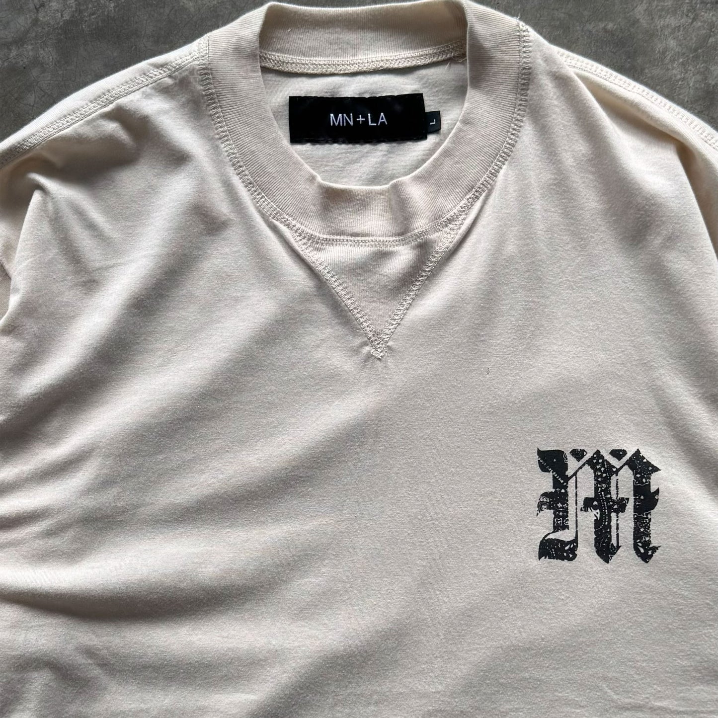 M'$ PAISLEY PATCHWORK MILITIA MOCK NECK TEE IN OAT