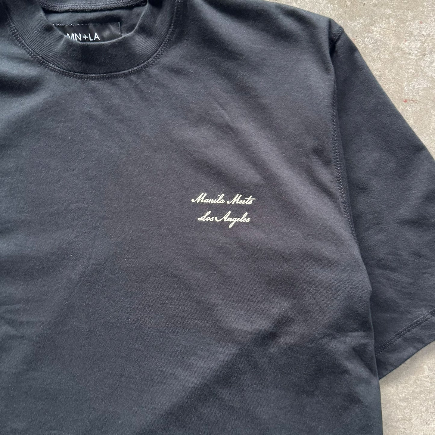 MN+LA™ SCRIPT LOGO TEE IN CAVIAR