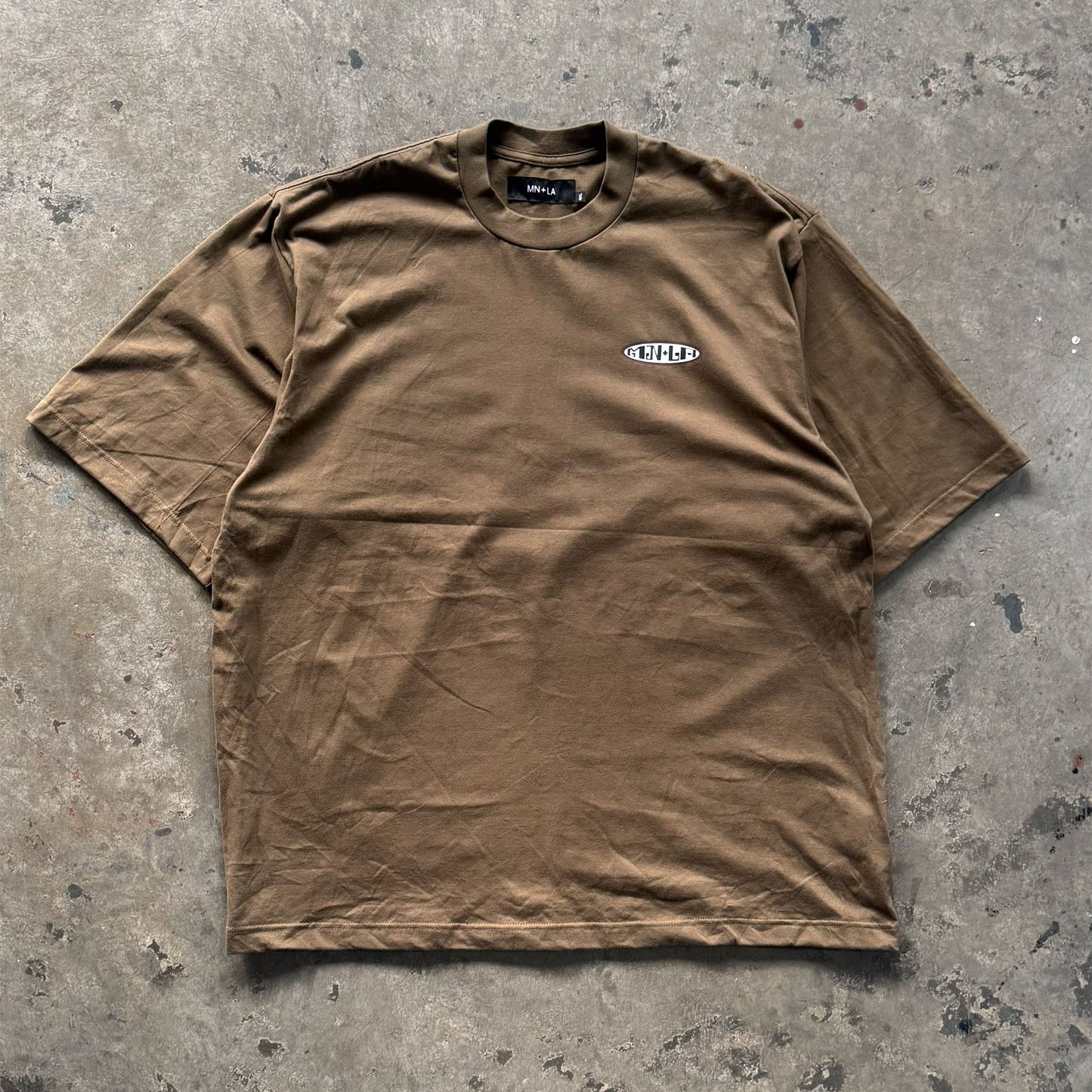 "THAI" TEE IN OLIVE