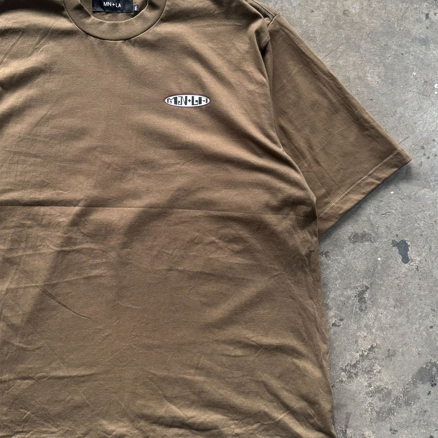"THAI" TEE IN OLIVE