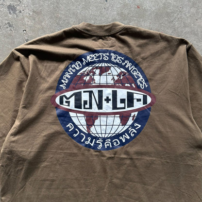 "THAI" TEE IN OLIVE