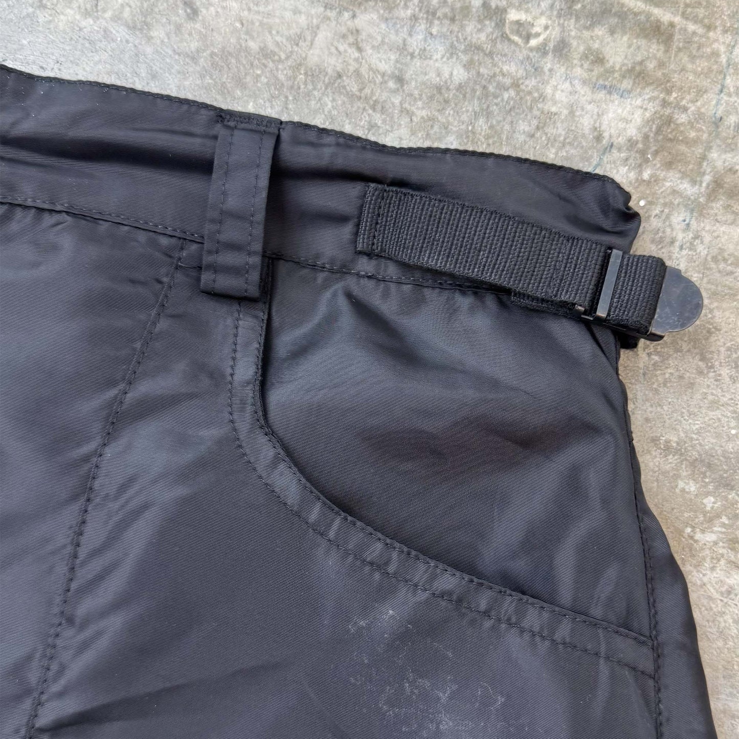 SHINOBI PANTS IN GRAPHITE