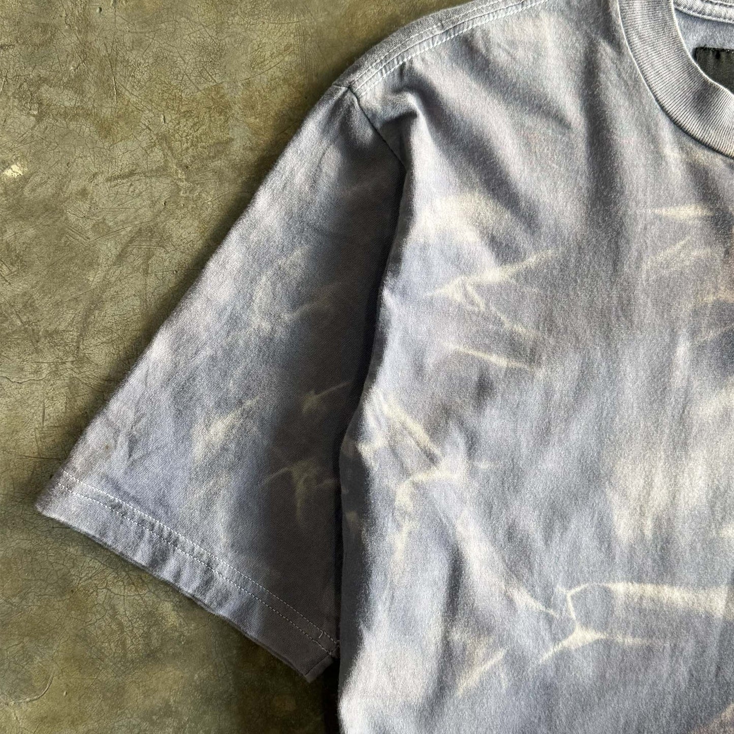 BOX TEE IN BEDROCK