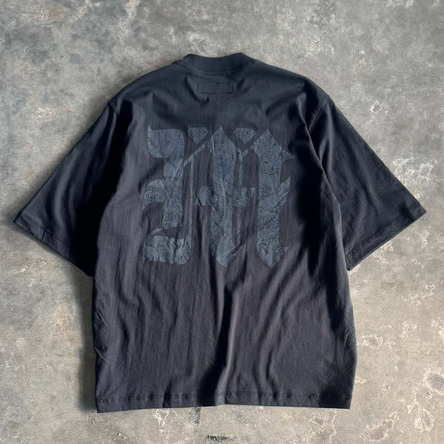 M'$ PAISLEY PATCHWORK MILITIA MOCK NECK TEE IN CAVIAR