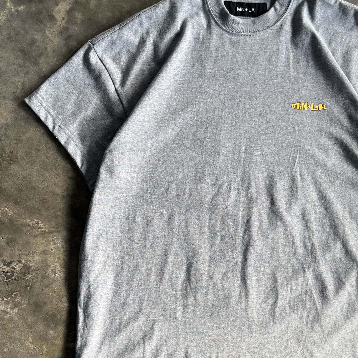 "THAI" LOGO TEE IN HEATHER GREY