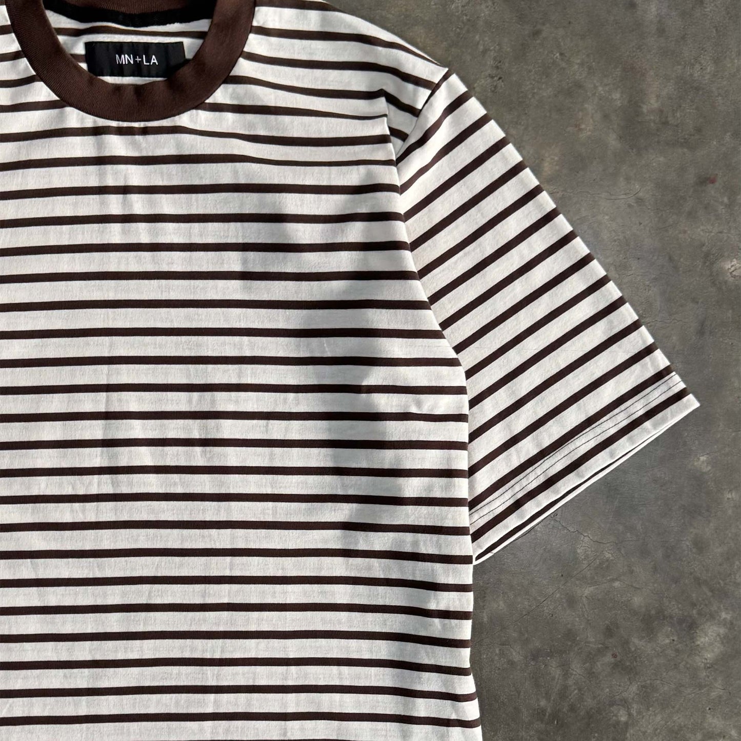 OAT/WOOD STRIPED MOCK NECK TEE V2