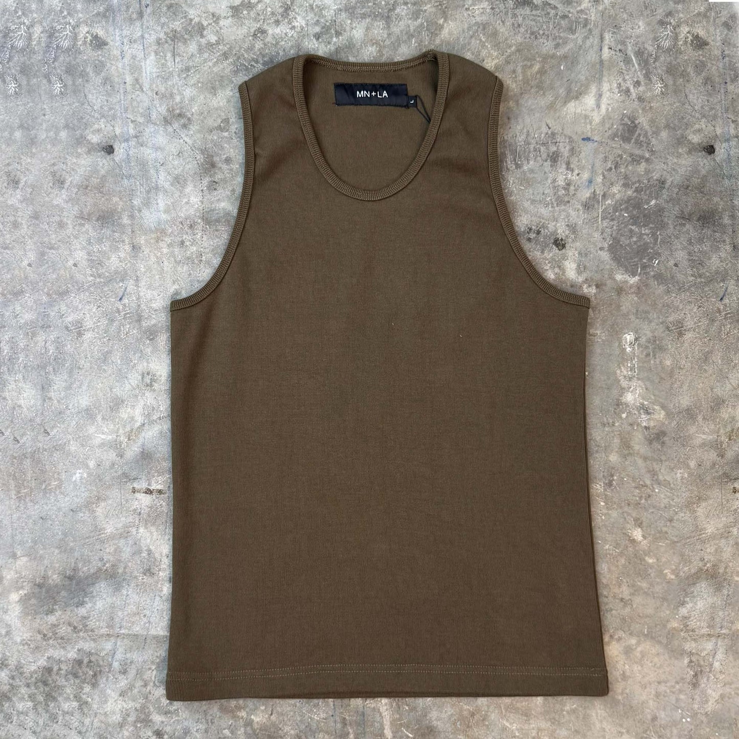 UNDERSHIRT IN OLIVE